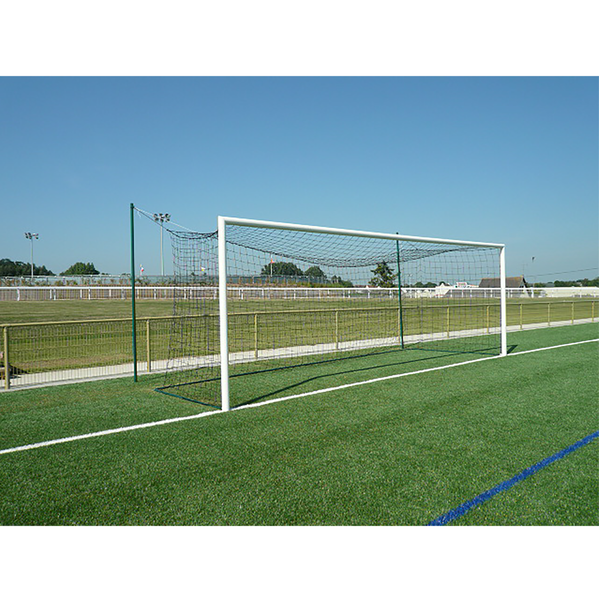 Buts à 11 à sceller acier diamètre 102 mm (la paire)