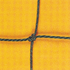 Filet pare-ballons de foot PE Câblé 2.5mm maille 145 le m²