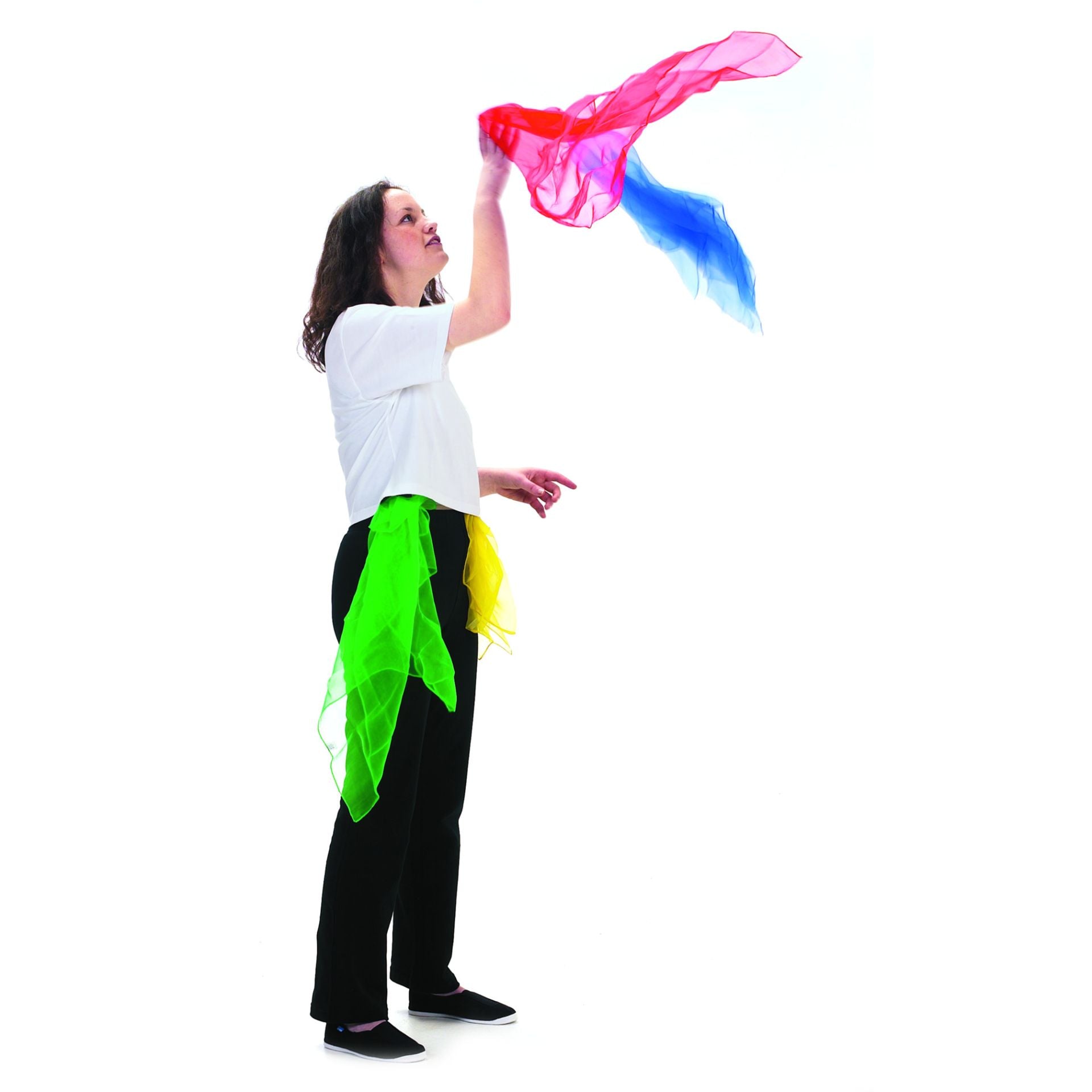 Jongler avec les foulards