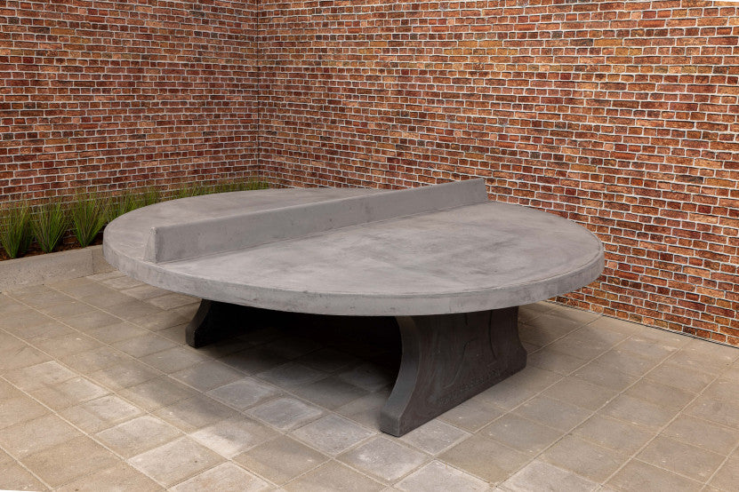 Table de ping-pong ronde en béton – robuste et conviviale